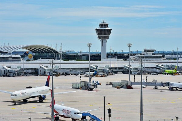 Aeroportul Franz Josef Strauss din Munchen, unul dintre cele mai mari aeroporturi din Europa